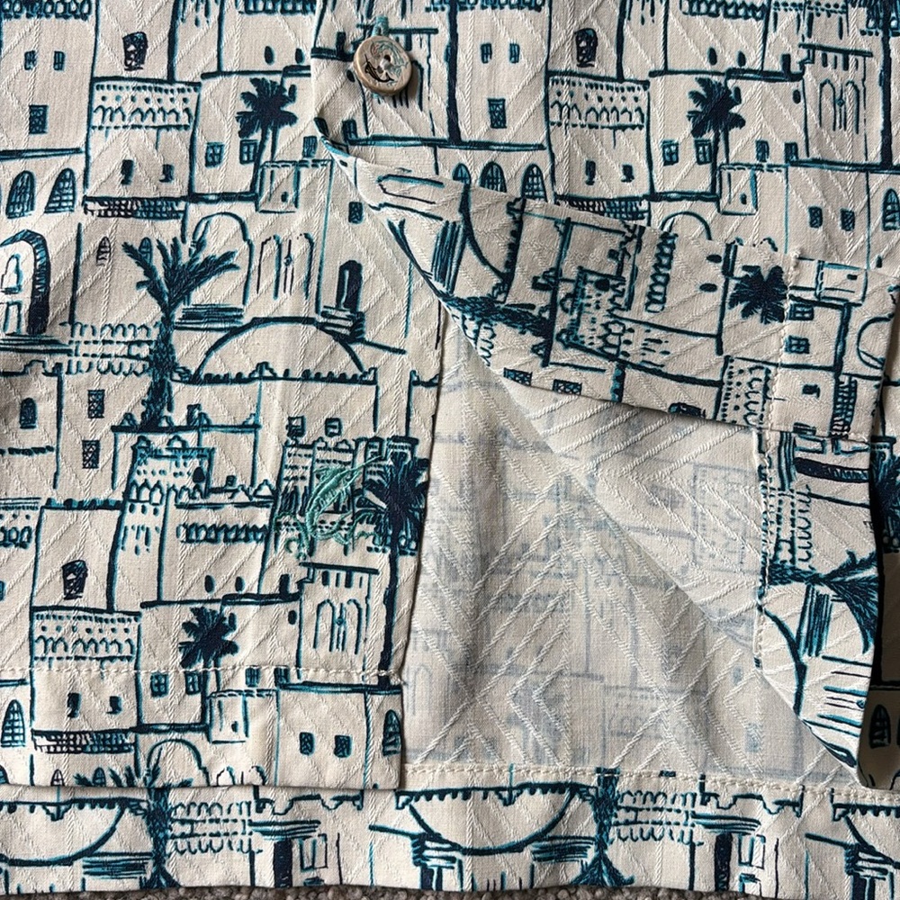 Tommy Bahama Men's 100% Silk Button Up Vacation Shirt XL - Picture 10 of 12